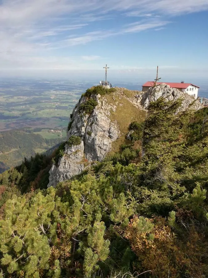 Haus Ella - Ferienhaus auf dem Land vor den Toren Salzburgs Petting